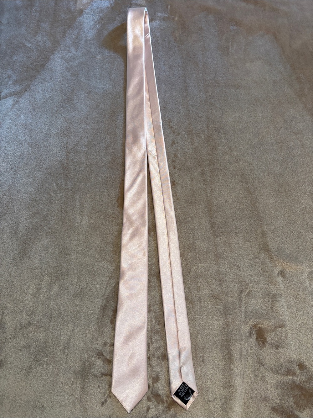 Alexander Logan Neckwear Exclusively from Tiemart. Men’s Pink Tie.